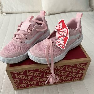 Toddler girls ultrarange vans shoes